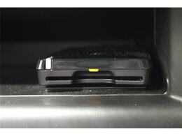 大好評のボディコーティング「ハイモースコート」もご納車までに施工可能。雨染みや線傷など中古車だからと諦めていませんか？ピカピカの状態でお乗り出しいただけます。