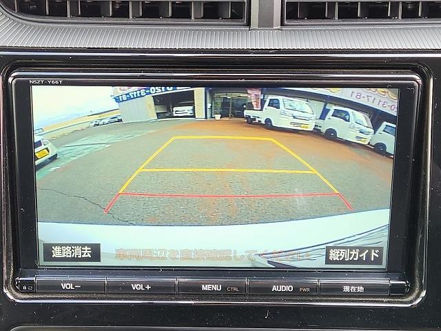 バックカメラ付きでバック駐車が苦手な方でも安心です♪