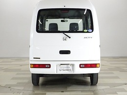 エンジンルーム・足まわり・下まわり・等の点検など「Hホンダ中古車商品化整備基準に基づいた点検整備に加え、エアコンの効き具合、パワーウインドウ・パワードアロックの作動確認など、徹底チェックを行います。