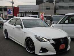 オープン10周年を迎えました！今後もお客様に愛されるお店として、良質なお車をお届けいたします！