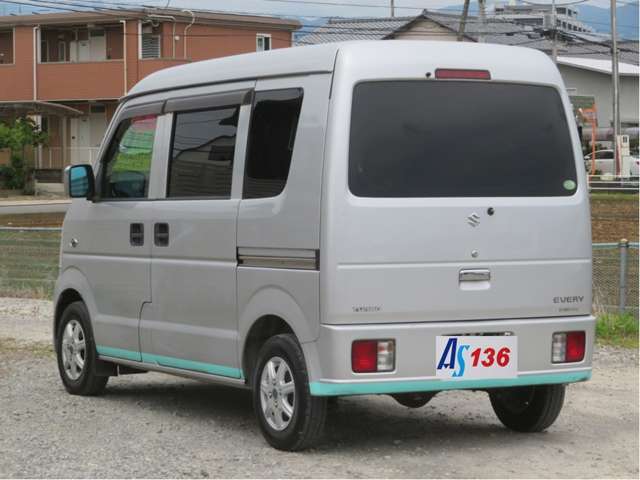ETC/電格ミラー/スマートキー等装備沢山のお車です！
