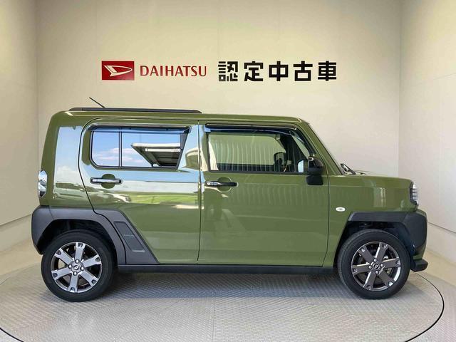 車両右側面からの写真になり。車をご覧になりたい時はお気軽に最寄りの店舗へご相談下さい。