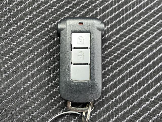 【付属品】このクルマ限定で使える装備品が付いています！使い方などはぜひ実際に店舗にお越しいただき、専門スタッフにお尋ねください！