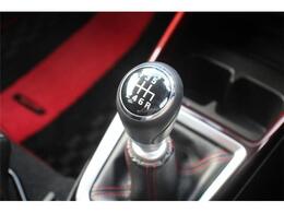 いざというときに頼れる最長3年の長期保証もご用意しております。困った時に安心してお使いいただけるように、免責金や工賃のお客様負担もございません。ご不明な点がございましたらスタッフまでお問い合わせくださ