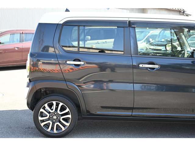 JCLは損保ジャパン日本興亜の代理店として、安心の自動車保険を提供。お客様のライフスタイルやニーズに合わせたプランをご提案します。どんなことでもお気軽にご相談ください。