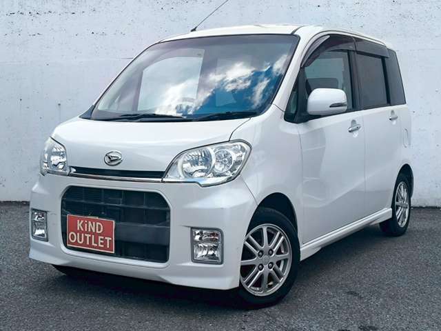人気のワゴンR/ムーヴ/デイズから、便利なスライドドア付きN-BOX/タント/ルークスなどの軽自動車を多数取り揃えております。エブリィやバモスなどの軽バンも取り揃えております。