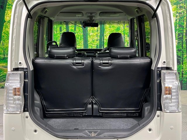 普段のお買い物や通勤、送迎等に十分な荷室スペースを確保しております。セカンドシートを倒すと、大きな荷物の積載も可能です♪