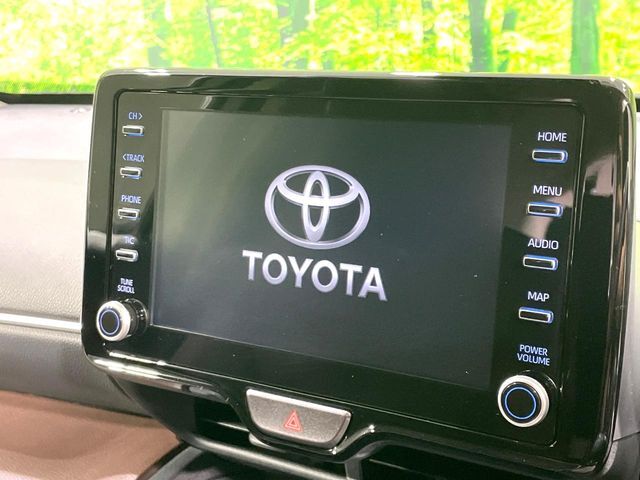 【8インチ　ディスプレイオーディオ】大画面のディスプレイはAppleCarPlayやAndroidAutoが利用可能。大きな画面でスマホナビアプリ等が利用いただけます♪