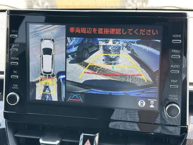 バックカメラ付で駐車も安心♪