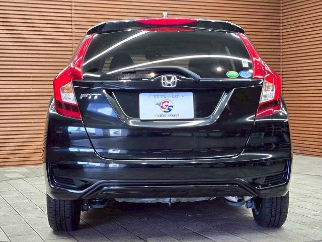 遠方販売もお任せ下さい。弊社御成約の6割が遠方のお客様です！日本全国どちらにでもお車の販売・ご納車が可能でございます。