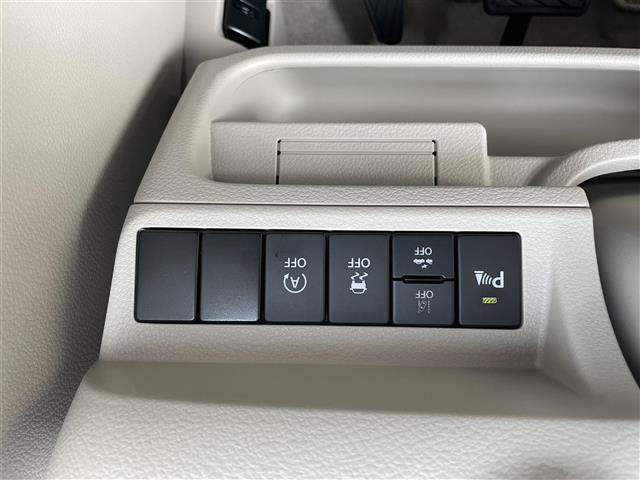 【運転席操作部】快適なドライブを楽しむための機能が装備されています！運転席から触れるので、使いやすいです！除菌プランいれていただくと、さらに清潔で安心していただけます！