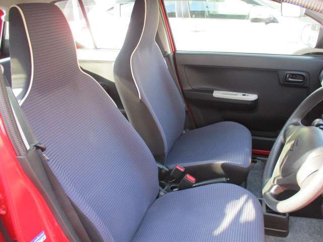 創業60年☆日本中古自動車販売商工組合（Ju）加盟店☆中古自動車販売士常駐店☆全メーカー純正部品取扱いたしております☆