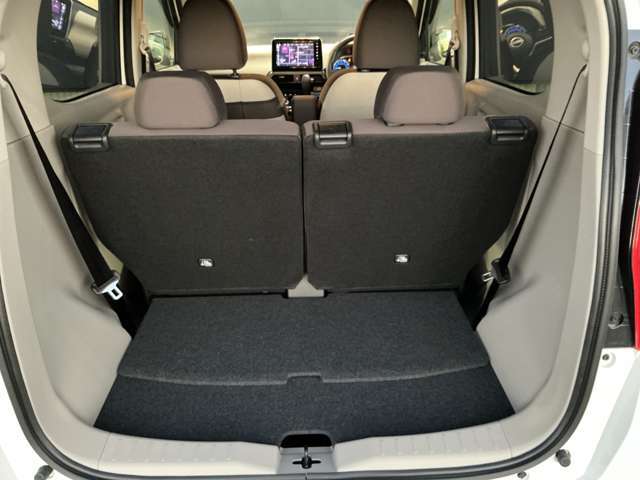 開口部は広く荷物の積み下ろしも便利です