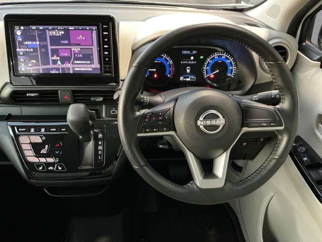 ハンドルまわり