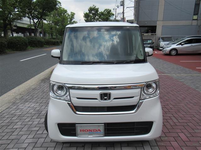 室内展示用完備♪雨の日でもゆっくりご覧頂けますよ♪ホンダオートディーラーホンダ専門店♪TEL06-6744-2222☆