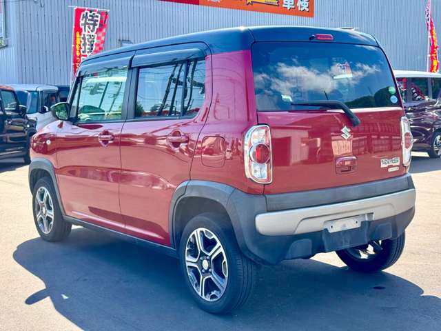 国交省の代わりに車検認定ができる「陸運局指定工場」の資格をもっており、熟練の整備士や国家資格を持った整備士が揃ってます！