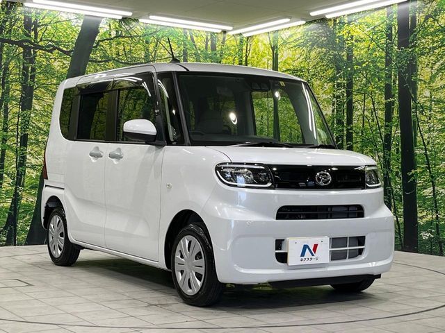 大好評のボディコーティング「弾スプラッシュコート」もご納車までに施工可能。通常のガラスコートと異なる、耐久年数6年の無機質ガラスコーティングが、ボディをキレイな状態に保ってくれます。