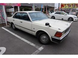実走行！5.7万kmです。ノーマル！希少です！当時の430は1度は乗りたい憧れの車でした！こちらは現代へ甦ってきました！外装も内装も綺麗で実低走行です！1台しかありません！記録簿多数！お早めにどうぞ
