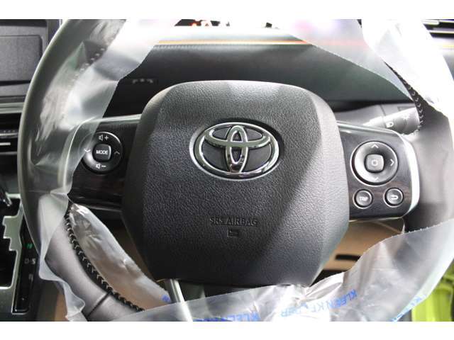 ハンドルから手を離さずボタンで操作できます！