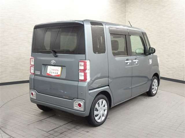 走りにこだわりながら収納力も持ち合わせたお車です。荷物を載せて軽快なドライブを楽しめますよ♪