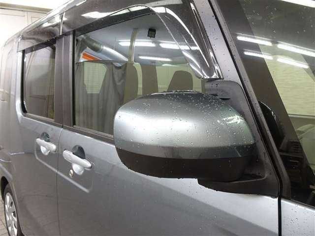 広々とした車内空間に優れた燃費性能。更にデザインも上質で人気のお車です！