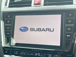 【純正ビルトインナビ】インテリアに溶け込むスタイリッシュな「専用設計ナビ」を装備♪視認性や操作性など基本性能にも優れ、より上質なカーライフをお楽しみいただけます。