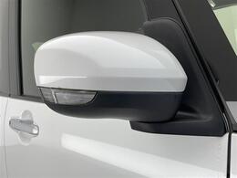 【ドアミラー】大きくて見やすいので、後方を見るときも安心です！