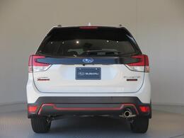 SUBARUではアイサイト搭載車限定のサービスなど、安心で愉しいカーライフのためのSUBARU自動車保険プラン「6 Stars Collection」をご用意しております。