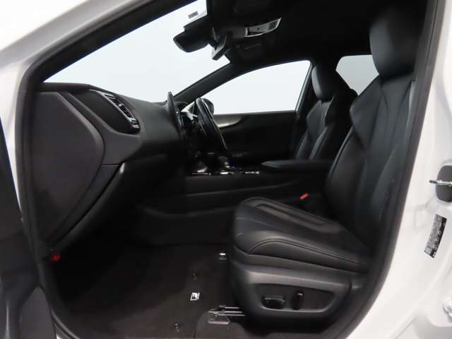 【車内クリーニング】専門業者の職人がクリーニング！気軽にお問い合わせください！★0078-6002-967113まで！