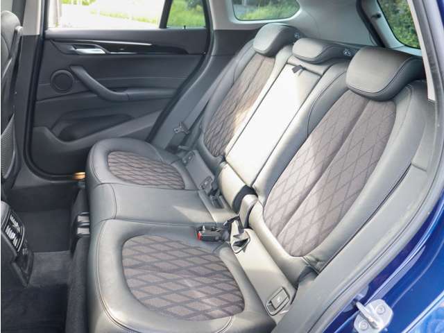 自動車保険のご案内も可能です。購入店でご加入いただきますと、万一の事故や故障の際にも安心です。