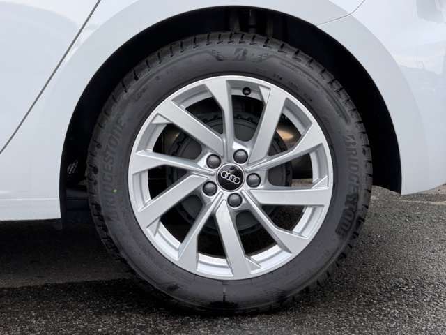 AAA Future Drive始まりました！！今までになかった新しい中古車の買い方で皆様のカーライフをサポートいたします。詳しくはスタッフまで◆無料電話：0078-6002-001087◆