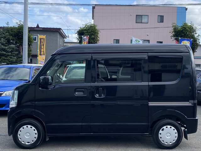 当社では中古車の適正販売を推進中。つまり、JUメンバーショップでは一台一台の中古車について正確な情報を把握し、お客様に適切なアドバイスをしています。