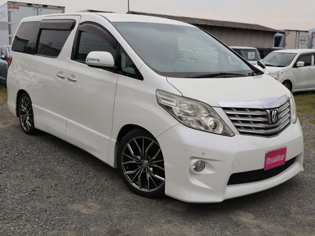 当店はお買い得特選車、常時130台以上を取り揃えております！！人気のミニバン・ハイブリッド・セダン・コンパクトカー・軽自動車！何でもお任せ♪お気軽にお問合せを♪専用フリーダイヤル：0078-6002-642956