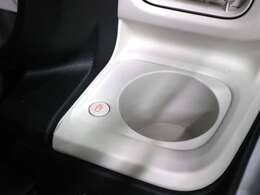 国道246号沿いの西湘地区最大級の展示場には常時150台以上を展示★試乗も可能！キッズコーナー設置！ご家族揃ってお越しください♪エコカー・軽自動車から、セダン/スポーツ/ミニバン/1BOX/4WDと厳選車両が勢揃い