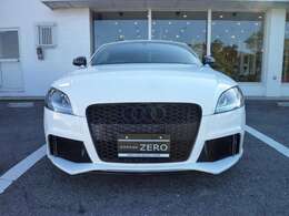 写真だけではこの車の良さは伝わらないかもしれませんので、是非一度ご来店下さい！