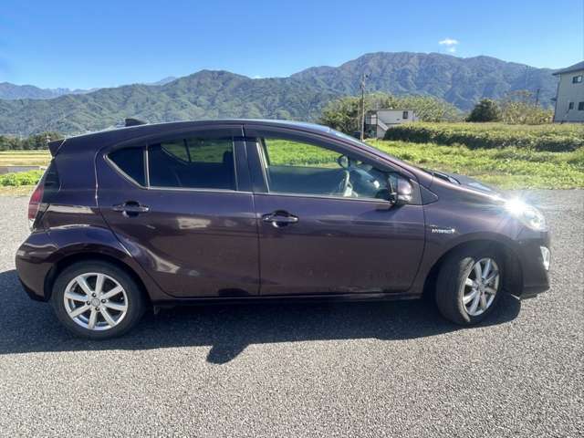 オプションで磨き、ガラス系コーティングなどもやっております。くすんだ車両を蘇らせます。お気軽にご相談ください。