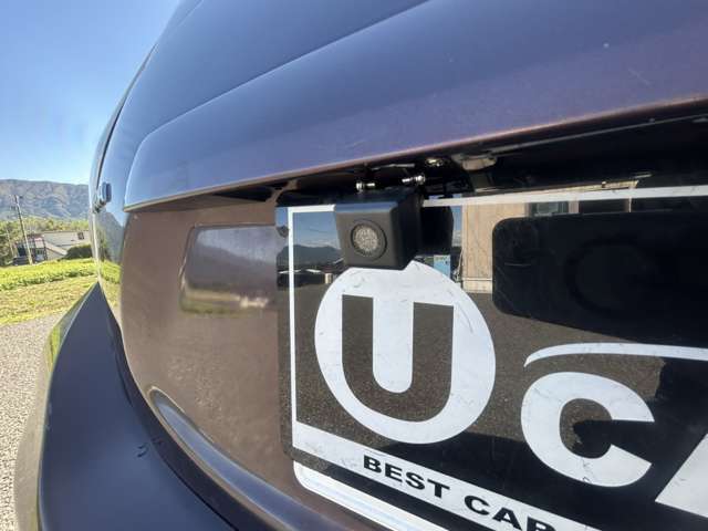 ヘッドライト磨きも別途やっておりますのでご相談ください。