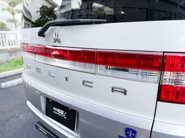 弊社は二輪車の販売も行っております。原付から大型二輪まで対応可能。常時数台在庫もしておりますのでバイク好きのお客様ウェルカムです♪