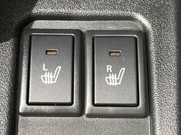 【シートヒーター】寒い日に重宝するシートヒーター！エアコンより早く温まってくれるので寒がりの人も安心ですね♪エアコンの温風は乾燥するから苦手、という方にもをおすすめです。