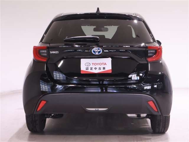 ハイマウントストップランプ採用で、後続車に対して自車の存在をアピールしてくれます！