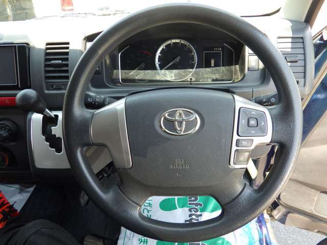 軽自動車からワゴン・バンタイプまで各種レンタカーをご用意しております！突然の故障や事故でお困りの際はもちろん、車検・整備・各種パーツ取付・洗車・ボディコーティングなど、専任スタッフにお任せください！