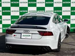 コーティング、ドラレコ等のカスタムも可能です。お客様に合ったカスタムをご提案させていただきます。