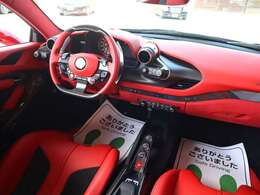 ◆純正ナビゲーション ◆Apple Carplay ◆リアパーキングカメラ ◆パーキングセンサー ◆プレミアムHiFiシステム ◆防眩ドアミラー