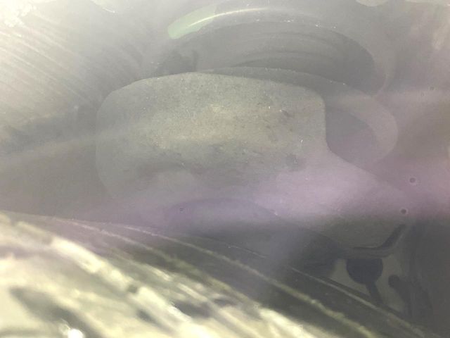 お車を安心してお乗りいただく為には、足回りの定期点検が欠かせません。サービスサポート（有償保証）では無料点検もご提供しており、安心のカーライフをお過ごしいただけるサポート体制が整っています。