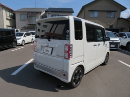 セベラルオートは指定工場をしっかりと完備してるにゃん！オイル交換から車検まで何でもおまかせ！ご納車前の整備は資格を持ったメカニックが頑張ってるにゃん☆