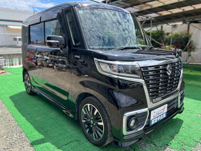 当社の自動車販売サービスは、全車種・全メーカー対応していますので、車屋さんを何件もまわるお手間をかけさせません。たくさんの選択肢の中で比較しながら、お客様のご要望、条件にあう一台を一緒に探します。