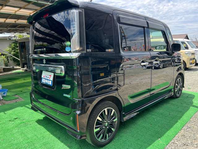当社で販売する中古車は、自社工場で徹底的に点検・整備した上で、お客様へ納車しております。納車後の車検やアフターケアなどもおまかせください