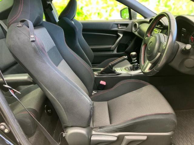 「この車の写真をもっと見たい」「状態が気になる」「この装備はついている？」どんな小さな疑問でもお気軽にお問い合わせください！