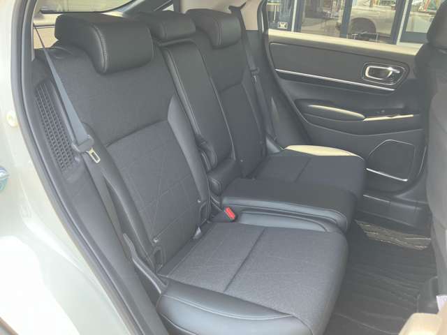 代車の貸し出しなども行っておりますので、ご不明な点がございましたらお気軽にスタッフまでご相談下さい。（費用は一切頂きません！）