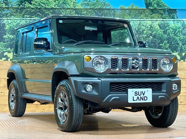 大好評のボディコーティング「弾スプラッシュコート」もご納車までに施工可能。通常のガラスコートと異なる、耐久年数6年の無機質ガラスコーティングが、ボディをキレイな状態に保ってくれます。
